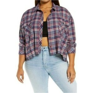 Plaid frayed hem crop shirt button down navy blue blouse pockets top red